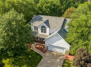 1310 Ashford Ct NE, Cedar Rapids, IA 52402