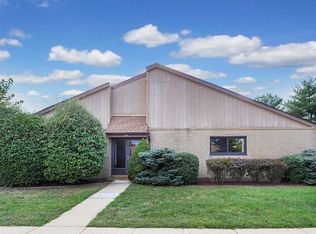19 Dickinson Ct, Red Bank, NJ 07701