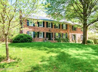 461 Swing Ln, Rolling Fields, KY 40207