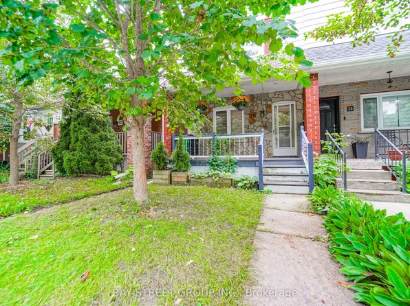 54 Thyra Ave, Toronto, ON M4C 5G5