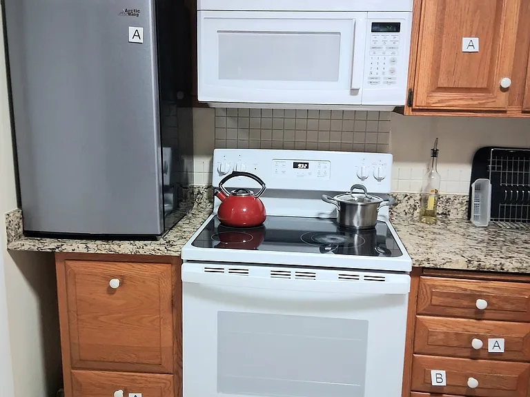 3810 Laramie Pl — Photo 10