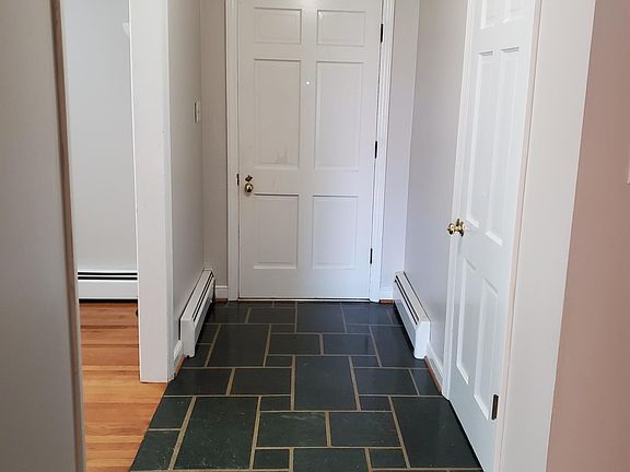 4th image of 1329 Duke Dr