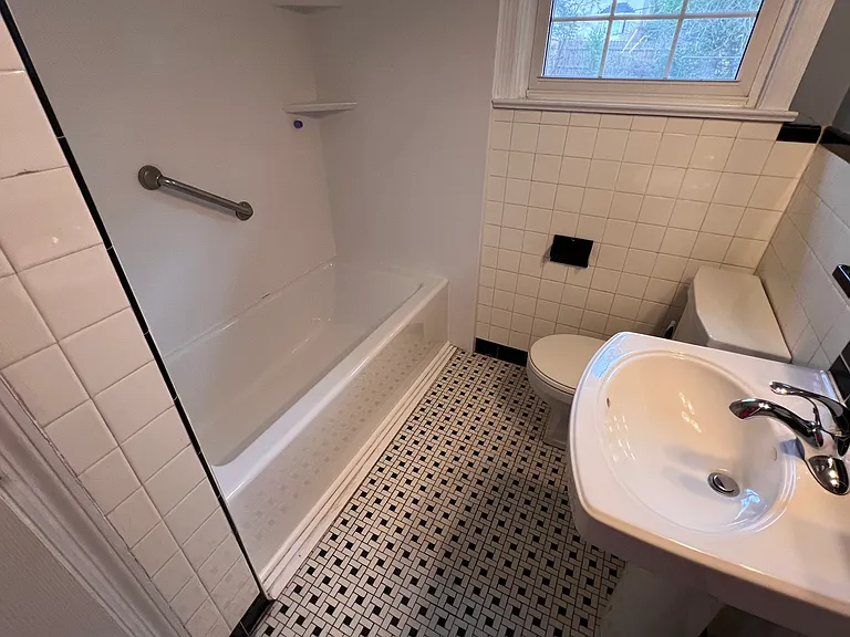 Whispering Pines Cir — Photo 11