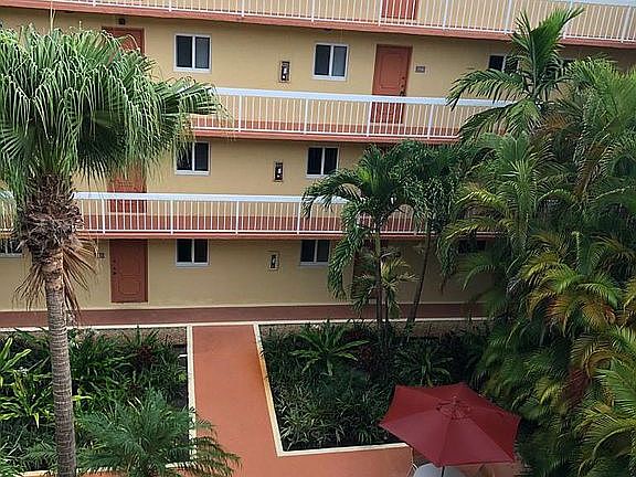2nd image of 7850 Camino Real APT 404
