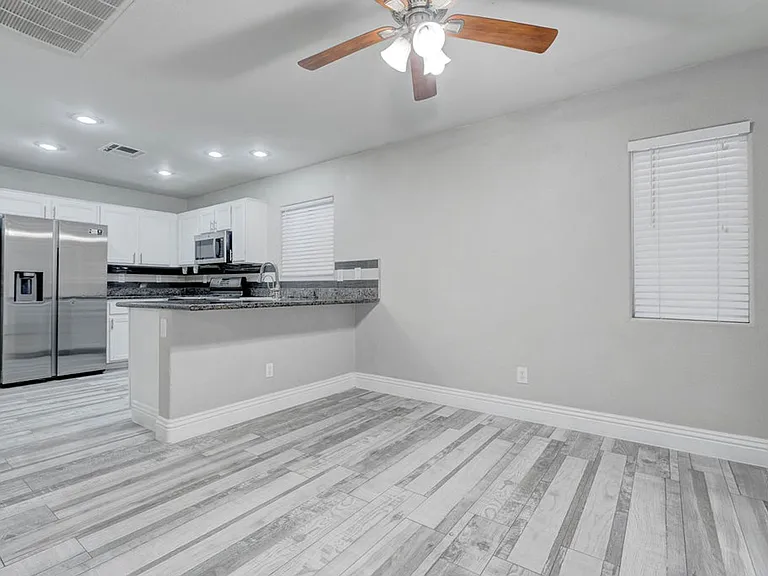 6469 Abbey Door Ct — Photo 17