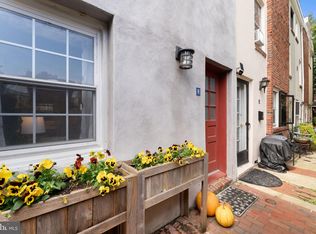 718 Addison St APT F, Philadelphia, PA 19147