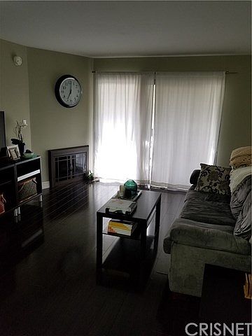 2nd image of 22100 Burbank Blvd Unit 348