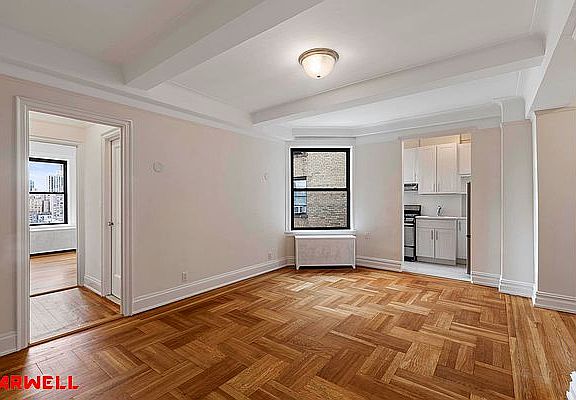 5th image of 311 E 72nd St APT 5A