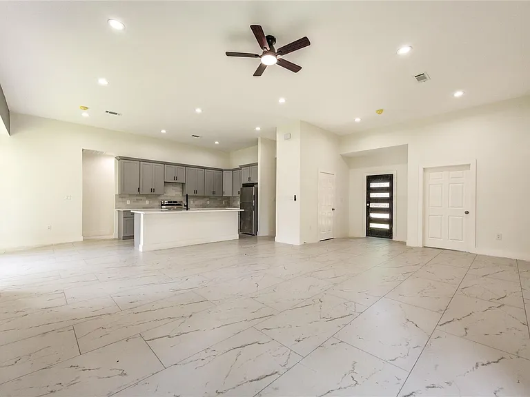 508 Georgia St — Photo 18