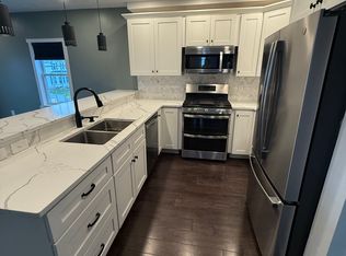 77 Franklin St FLOOR 2, Stoneham, MA 02180