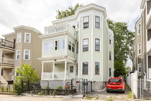 35 Torrey St #3 Photo 1
