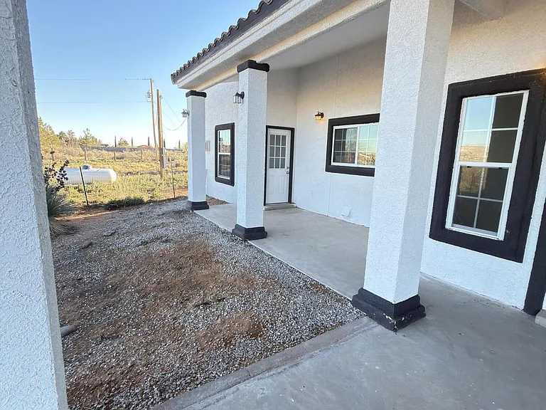 5466 Buffalo Creek Dr — Photo 4
