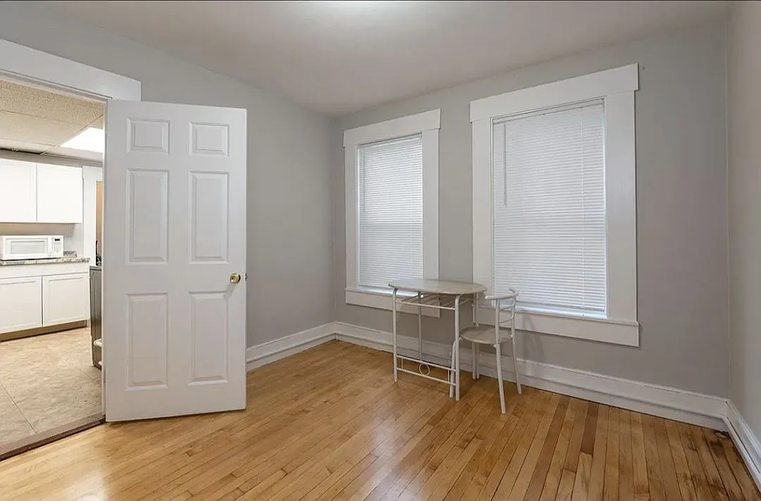 2 bed, $1,900 — Photo 4