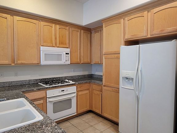 5th image of 38 E Serene Ave Unit 204