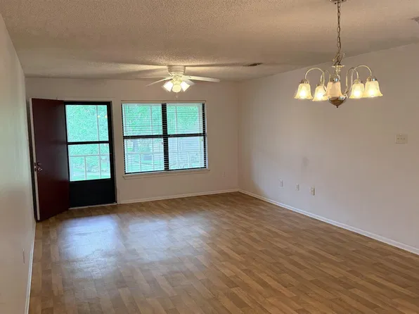 5323 Blair Ln APT K209, Baton Rouge, LA 70809