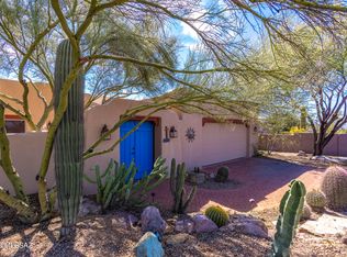 2101 S Doubletree Ln, Tucson, AZ 85713