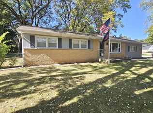 1720 N Lodge Dr, Beloit, WI 53511