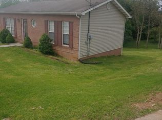 626 Jasmine Ln, New Market, TN 37820