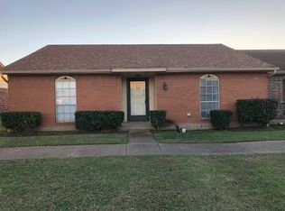 84 E Mountain Creek Dr #20, Grand Prairie, TX 75052