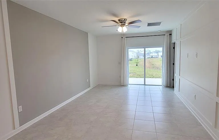 2195 Green Valley St — Photo 6