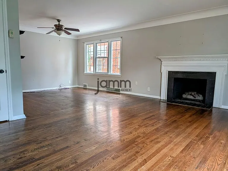 3580 Normandy Rd — Photo 3