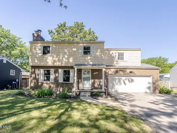 5701 Centerview Dr, Sylvania, OH 43560