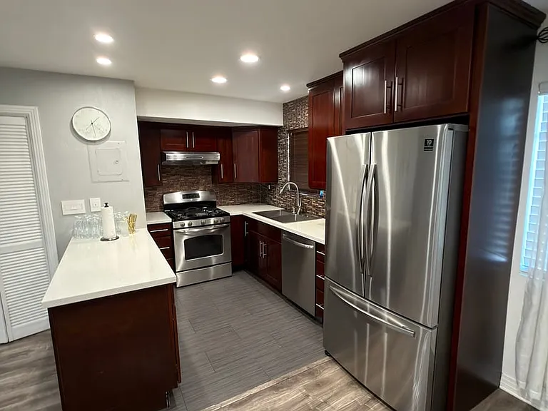 618 N Howard St #138 — Photo 1