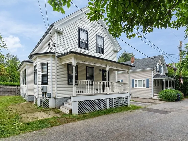 11 Sunshine Ct — Photo 3