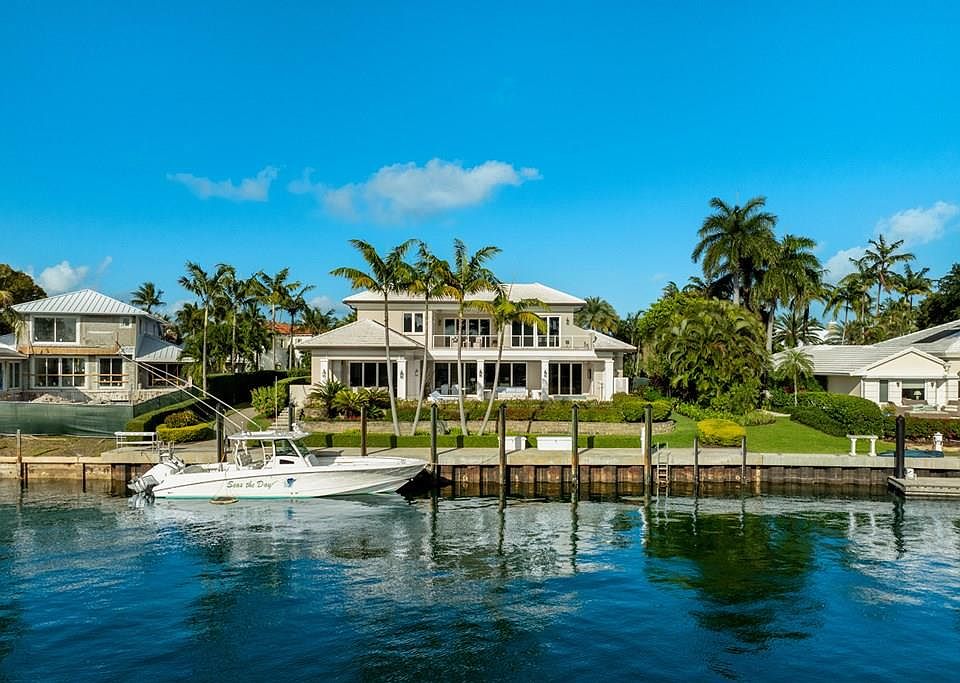 1st image of 13 Angelfish Cay Dr
