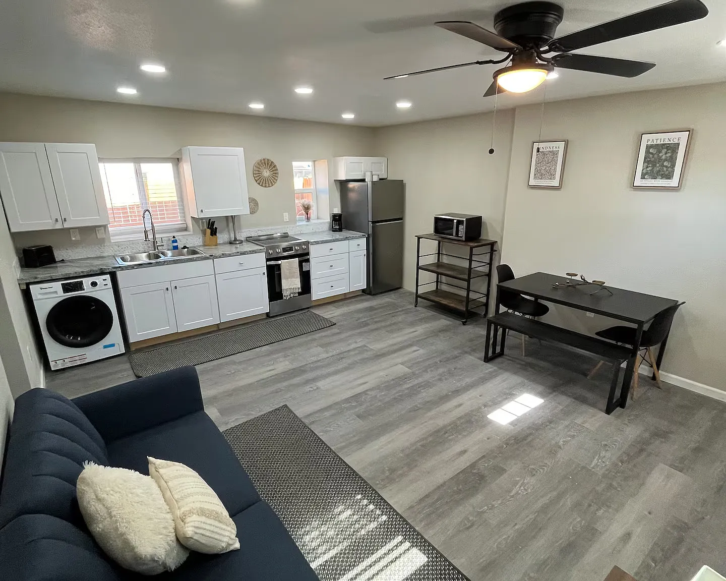 1 bed, 500 sqft, $1,950 — Photo 2