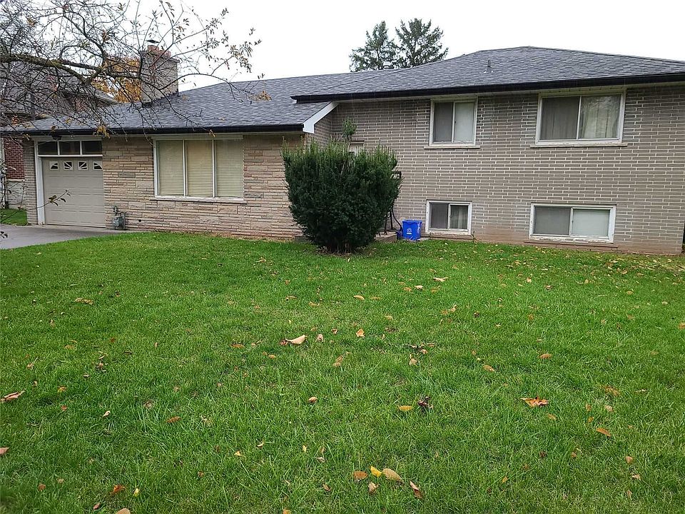 1st image of 359 Seaton Dr
