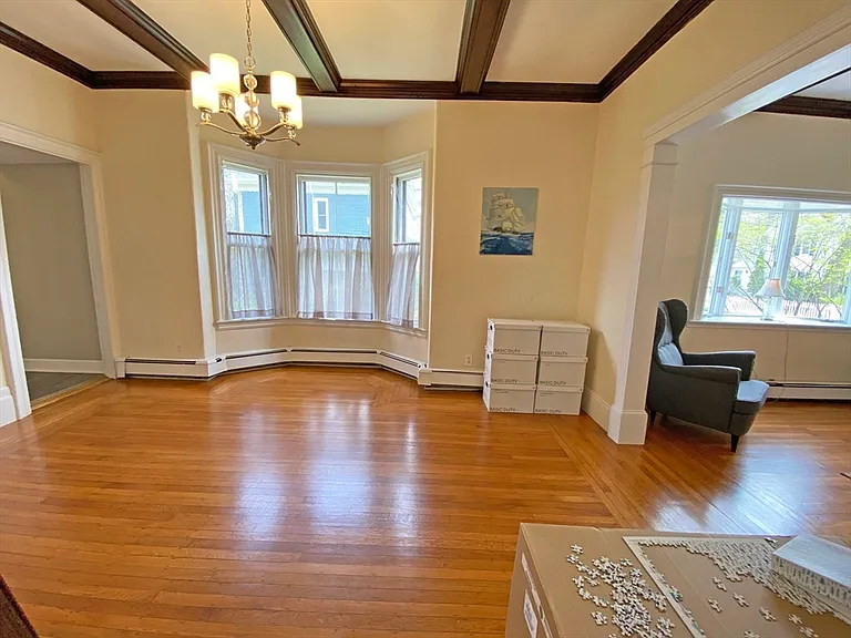 263 Auburndale Ave — Photo 12