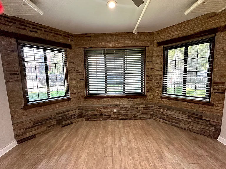 7238 S Coles Ave #3 — Photo 3