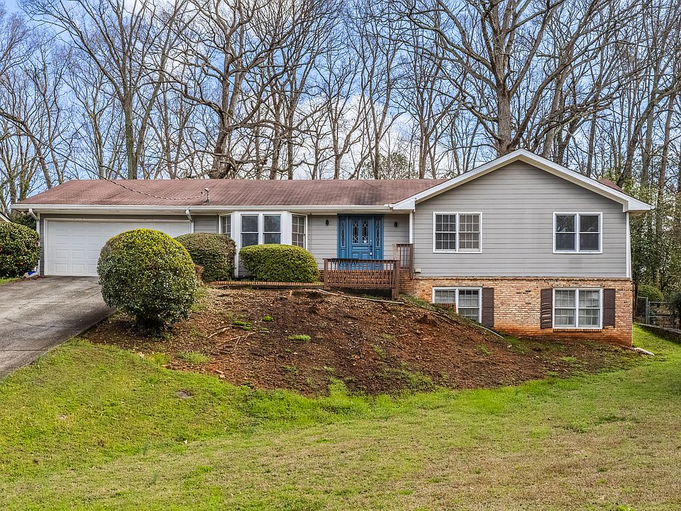 1st image of 2577 Sandpiper Dr