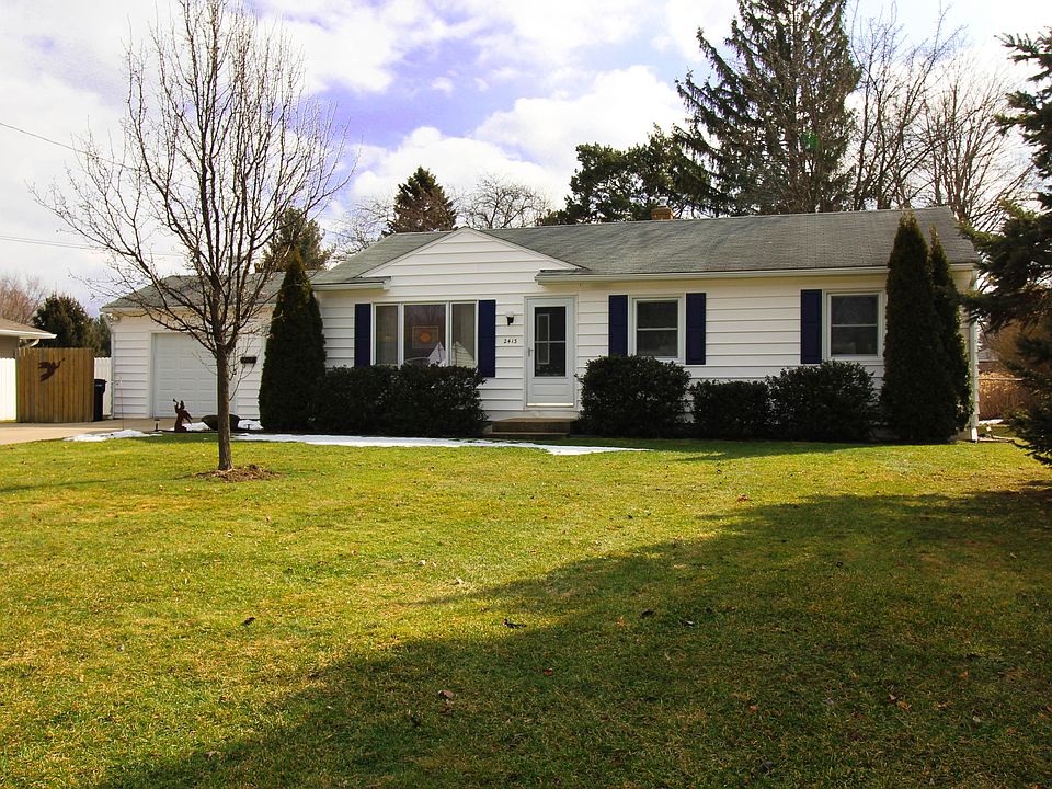1st image of 2413 Holly Ave