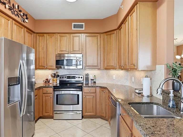 8406 Grand Estuary Trl #104 — Photo 3