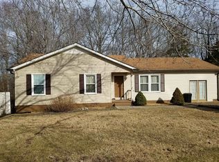294 Greenfield Ln, Estill Springs, TN 37330