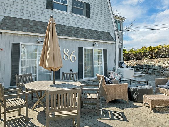 3rd image of 86 Beachwood Terrace