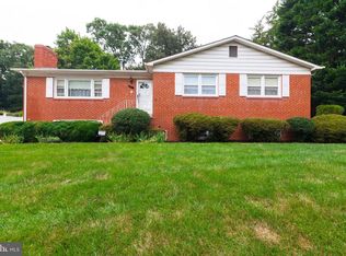 407 Aqua Lynn Dr, Fort Washington, MD 20744