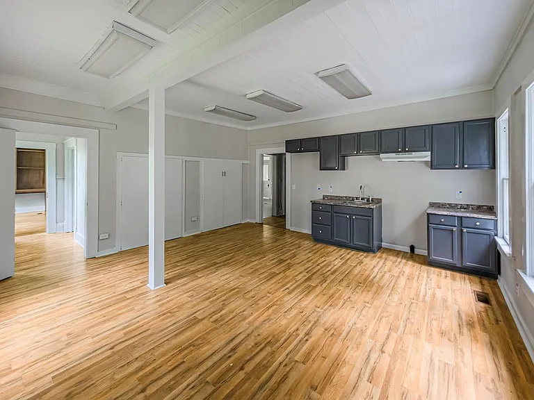 218 N Central Ave #1 — Photo 14