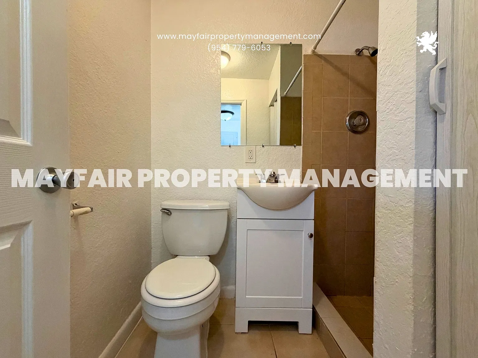 714 Latona Ave — Photo 3