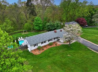 580 Stone Hill Rd, Orange, CT 06477