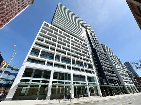 135 Lower Sherbourne St, Toronto, ON