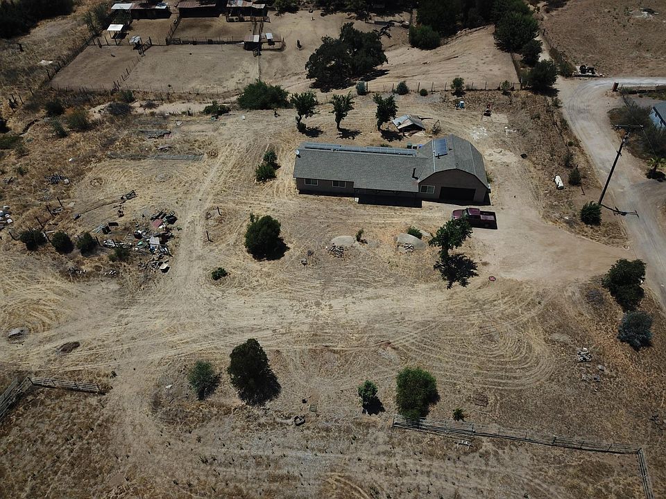 2nd image of 2208 Black Canyon Rd #A