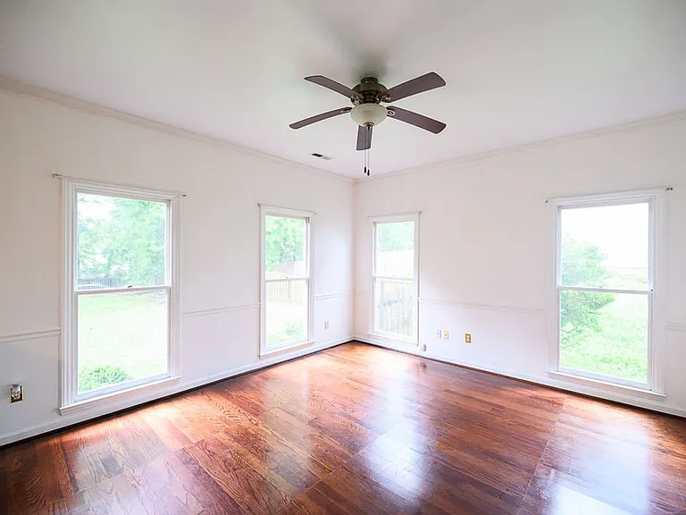 3325 Timberwolf Ave — Photo 13