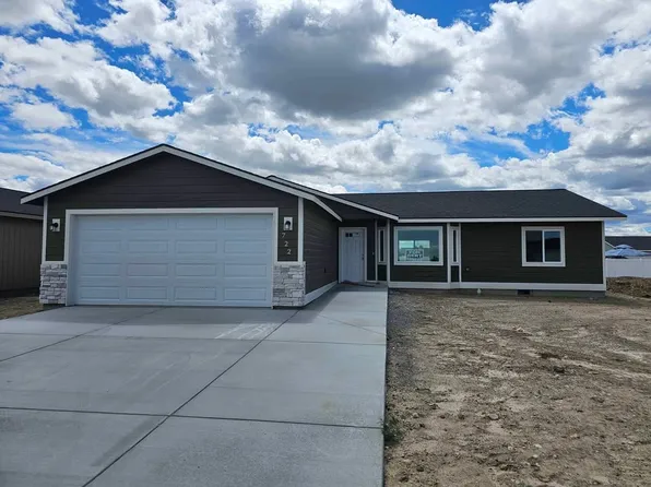 722 E Cascade St, Othello, WA 99344