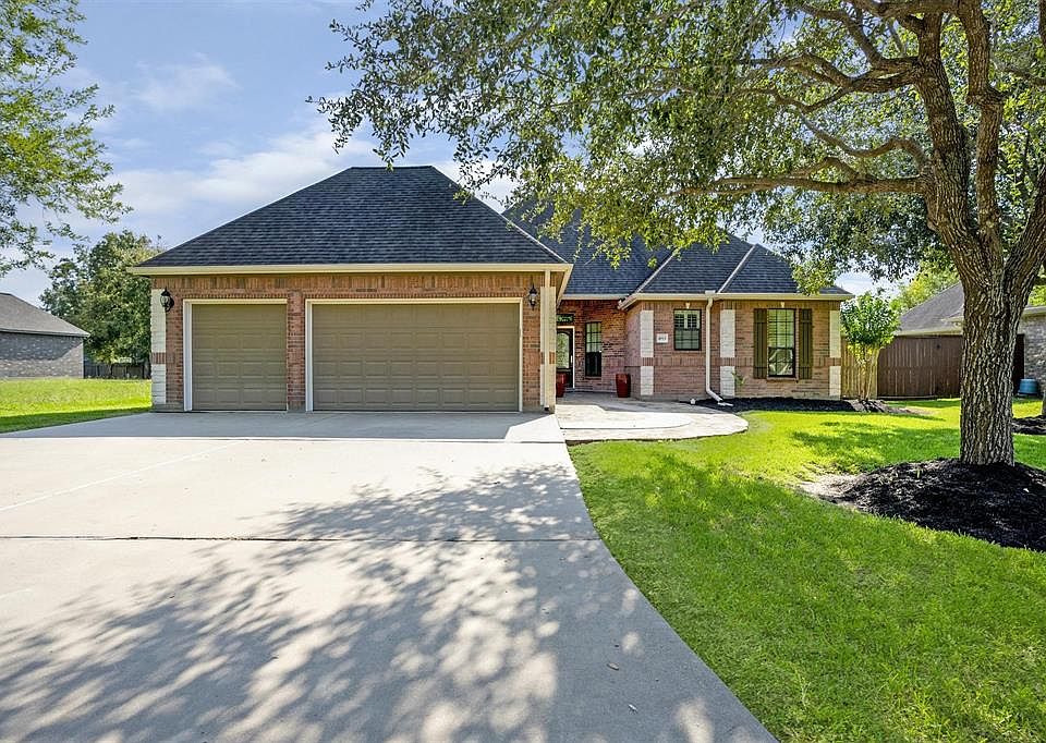 1st image of 4913 Hickory Ln