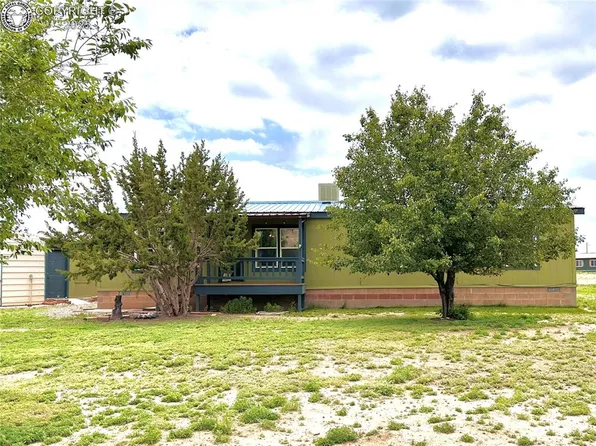 10 Ridgeway Dr, Florence, CO 81226