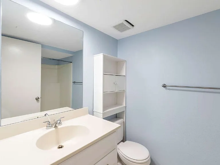 8754 S 620 E — Photo 9