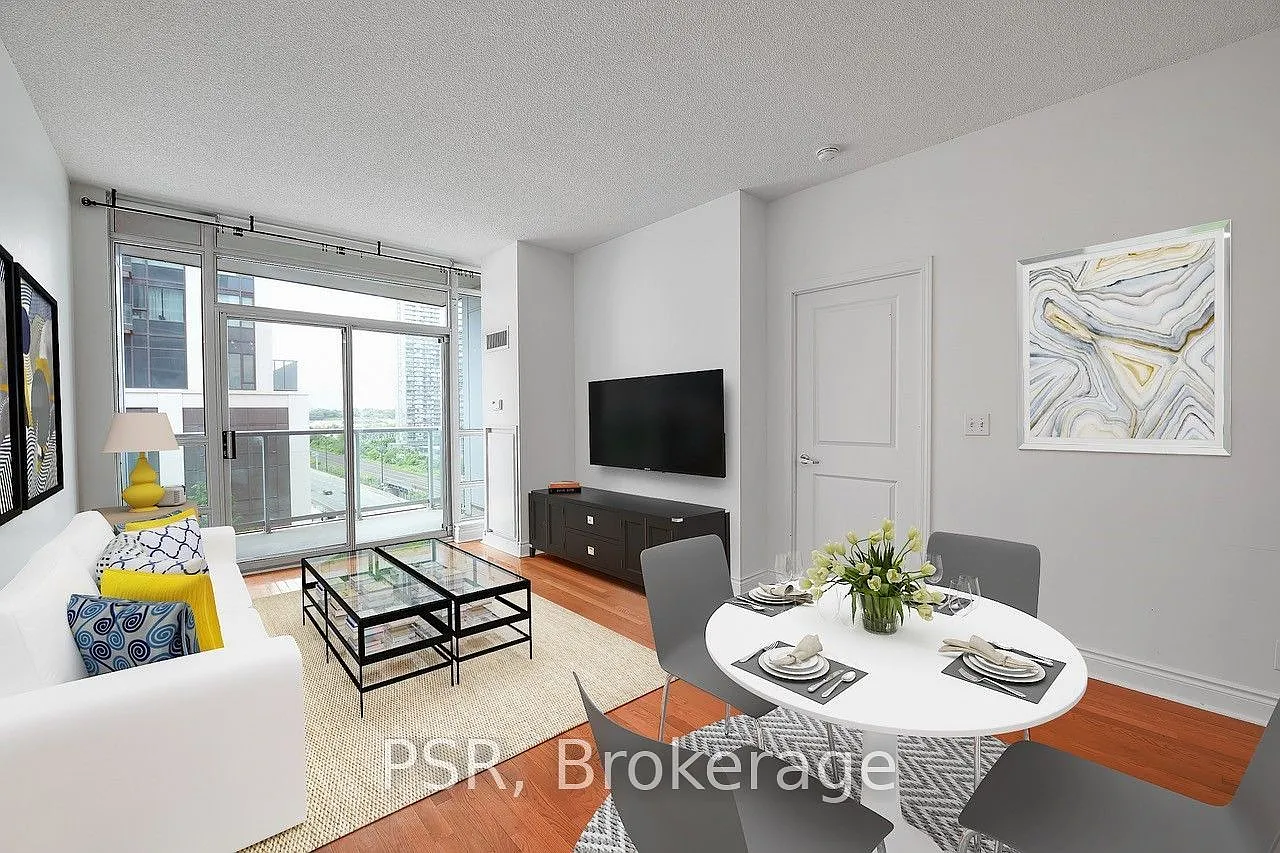 Park Lake Residences — Photo 3